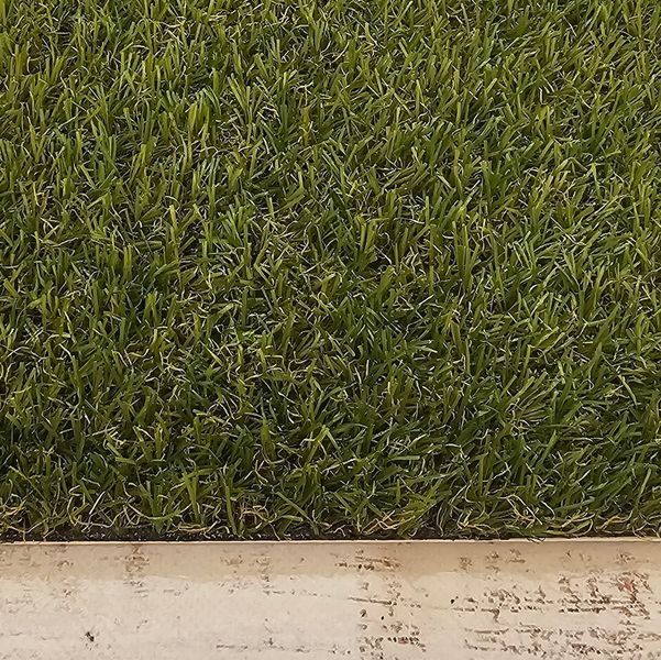Штучна трава Turfgrass Alina 1647 фото